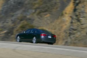Audi S8 2012 года  (NA)